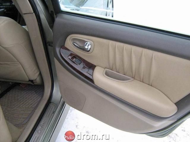 2001 Nissan Cefiro