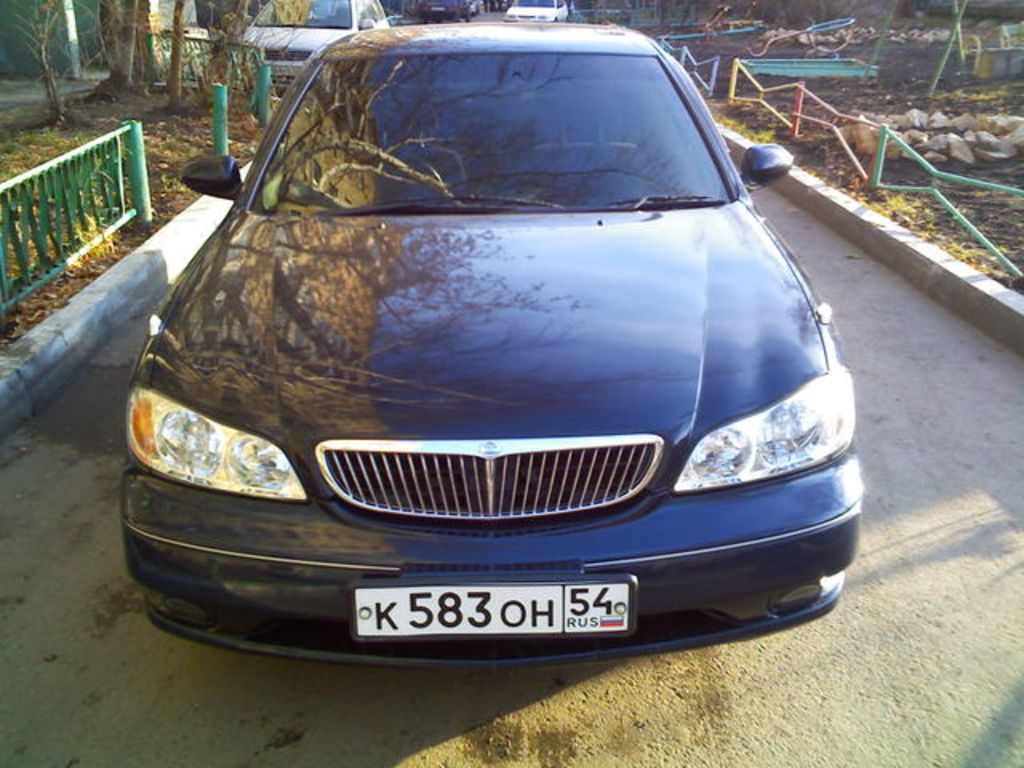2001 Nissan Cefiro