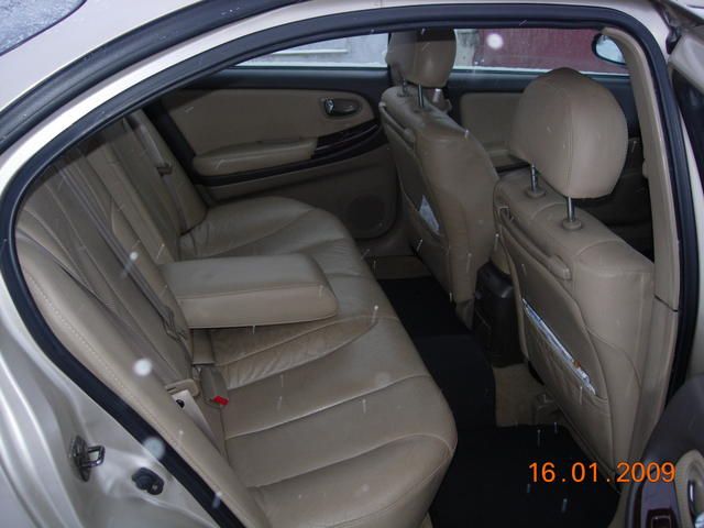 2001 Nissan Cefiro
