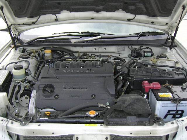 2001 Nissan Cefiro Pics