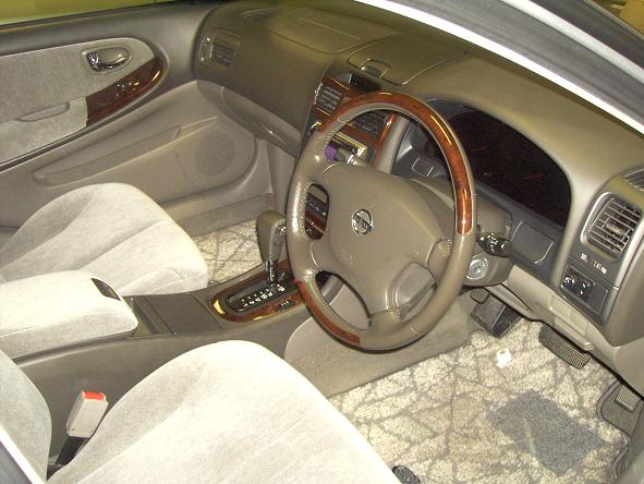 2001 Nissan Cefiro Images