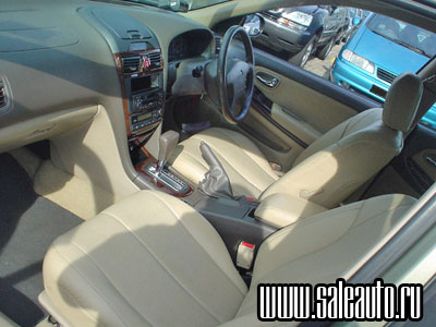2001 Nissan Cefiro Photos