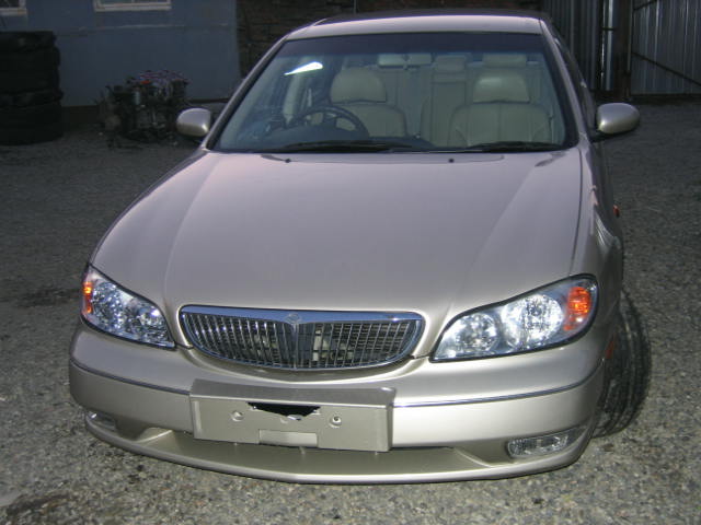 2001 Nissan Cefiro Photos