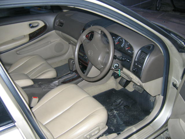 2001 Nissan Cefiro Images