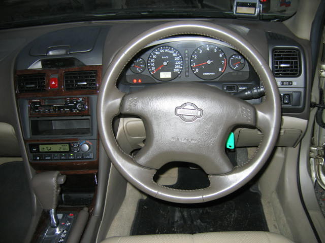 2001 Nissan Cefiro Pics