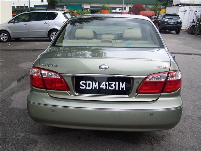 2001 Nissan Cefiro Photos