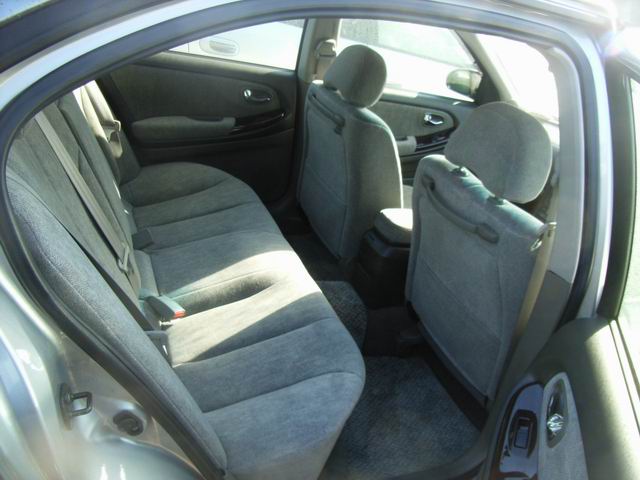 2001 Nissan Cefiro Pics