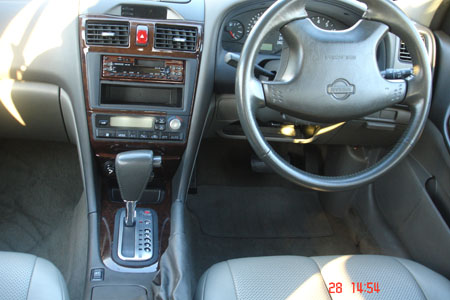 2001 Nissan Cefiro Pics