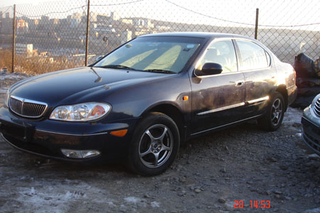 2001 Nissan Cefiro Pictures