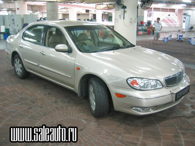 2001 Nissan Cefiro Pictures