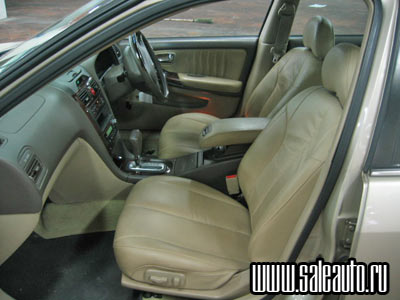 2001 Nissan Cefiro Photos