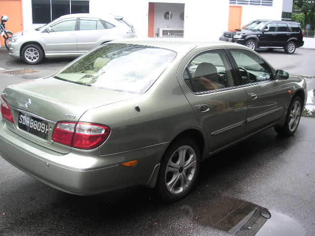 2001 Nissan Cefiro Photos