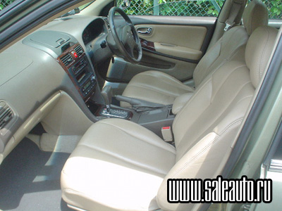 2001 Nissan Cefiro Pictures
