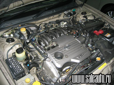 2001 Nissan Cefiro Pictures