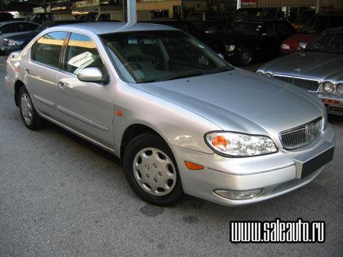2001 Nissan Cefiro Pictures
