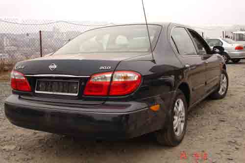 2001 Nissan Cefiro Photos