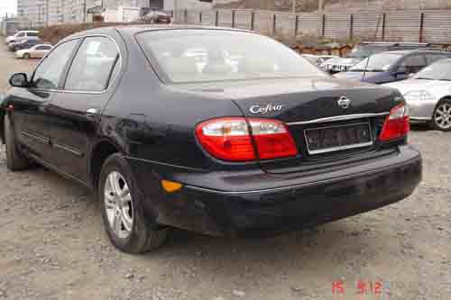 2001 Nissan Cefiro Pics
