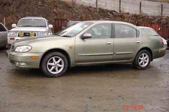 2001 Nissan Cefiro Pictures