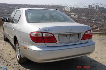 2001 Nissan Cefiro Pictures