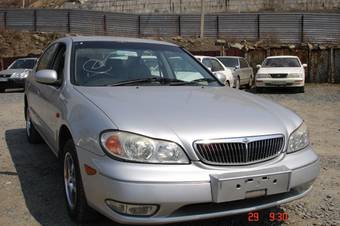 2001 Nissan Cefiro Photos