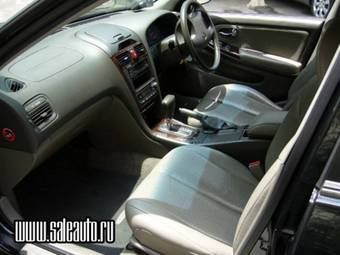 2001 Nissan Cefiro Photos
