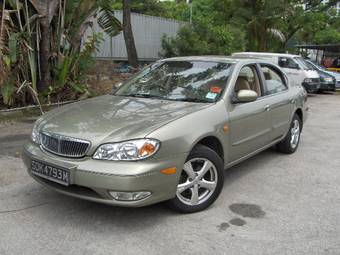 2001 Nissan Cefiro Pictures