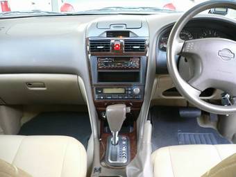 2001 Nissan Cefiro Photos