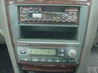 2001 Nissan Cefiro Images