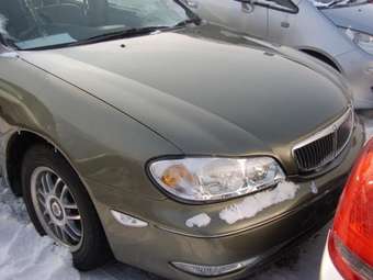 2001 Nissan Cefiro Pictures
