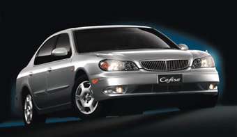 2001 Nissan Cefiro Photos