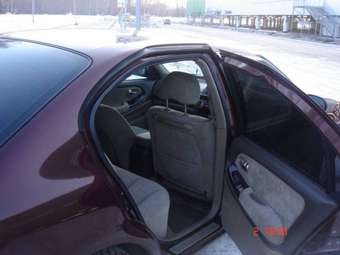 2001 Nissan Cefiro Pictures