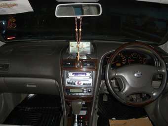 2001 Nissan Cefiro Photos