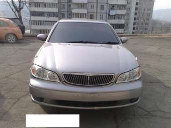 2001 Nissan Cefiro Pictures