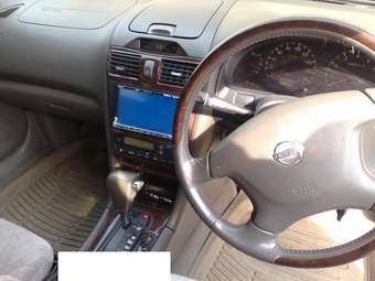 2001 Nissan Cefiro Pictures