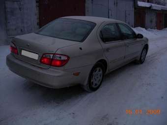 2001 Nissan Cefiro Pictures