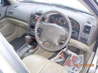 2001 Nissan Cefiro Photos