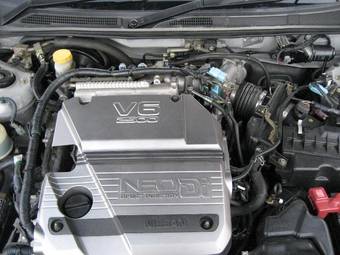 2001 Nissan Cefiro Photos