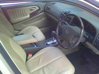 2001 Nissan Cefiro Pictures
