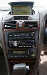 2001 Nissan Cefiro Photos