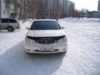 2001 Nissan Cefiro Pictures