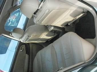 2001 Nissan Cefiro Pictures