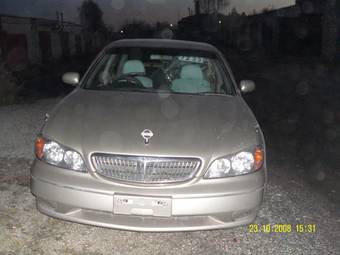 2001 Nissan Cefiro Pictures