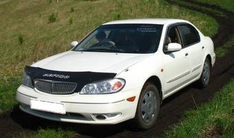 2001 Nissan Cefiro Pictures