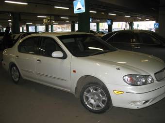 2001 Nissan Cefiro Photos