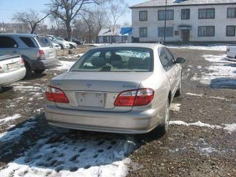 2001 Nissan Cefiro Photos