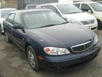 2001 Nissan Cefiro Photos