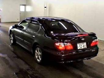 2001 Nissan Cefiro Pictures