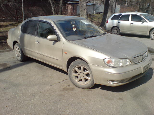 Ниссан cefiro 2001