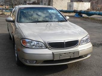 2001 Nissan Cefiro Photos