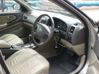 2001 Nissan Cefiro Images